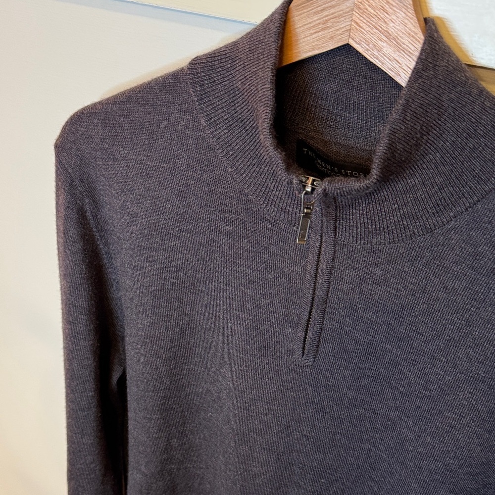 The Mens Store Bloomingdale’s Gray 100% Merino Wool Quarter-Zip Sweater Size M